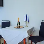 Simundic 아파트 *